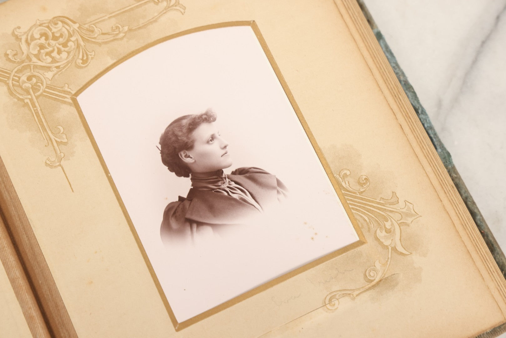 Lot 082 - Antique Cabinet Card And Carte De Visite C.D.V. Photograph Album With 24 Cabinet Card Photographs, Light Blue Velvet Covers With White Celluloid Floral Appliqué, Missing Clasp