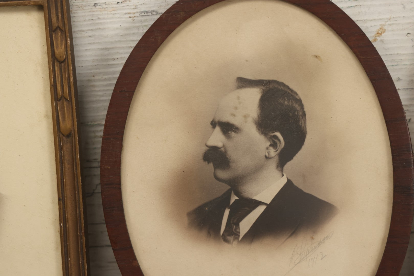 Lot 087 - Grouping Of Four Antique And Vintage Framed Studio Portrait Photographs Of The Howard Family Identified On Verso Including A.T. Howard 1st Dated 1912