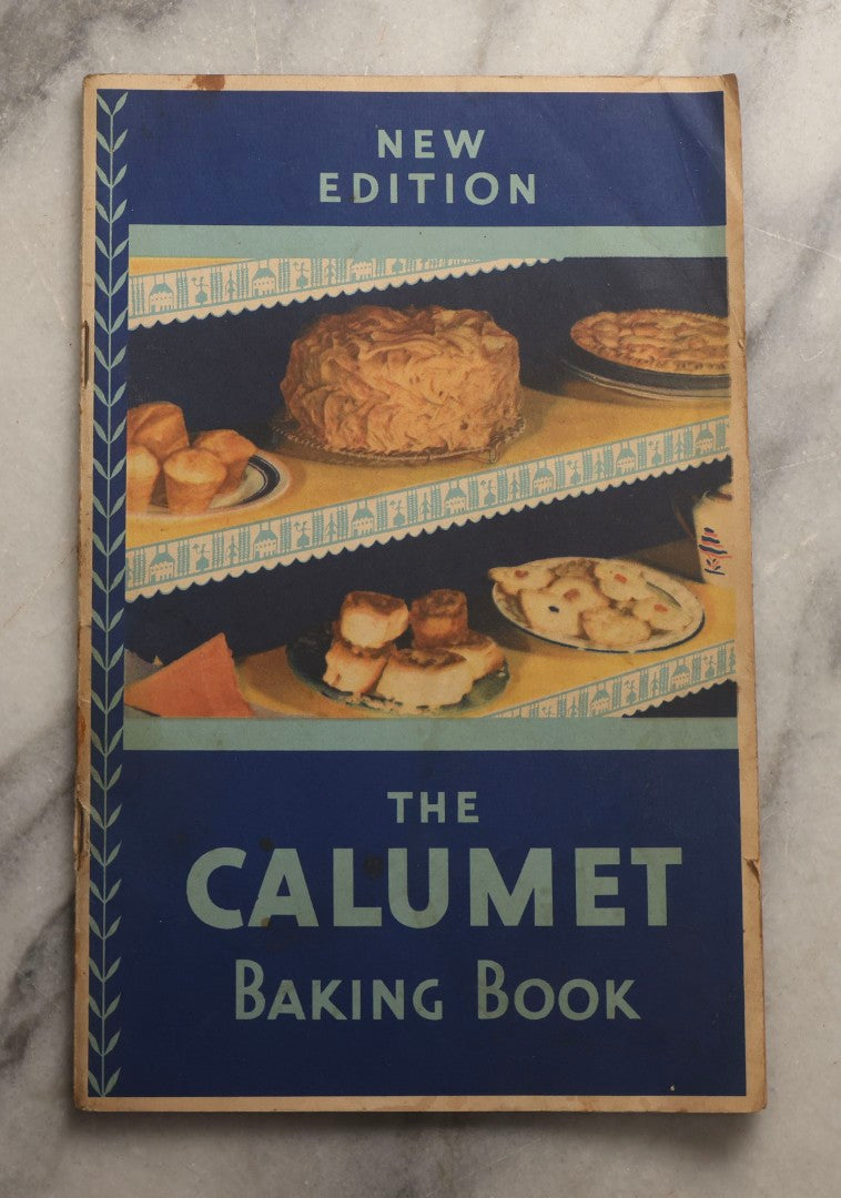Lot 112 - Grouping Of 18+ Vintage Cooking And Recipe Booklets Including Calumet, Knox Gelatine, Jell-O, Aunt Jemima, And Bond Bread
