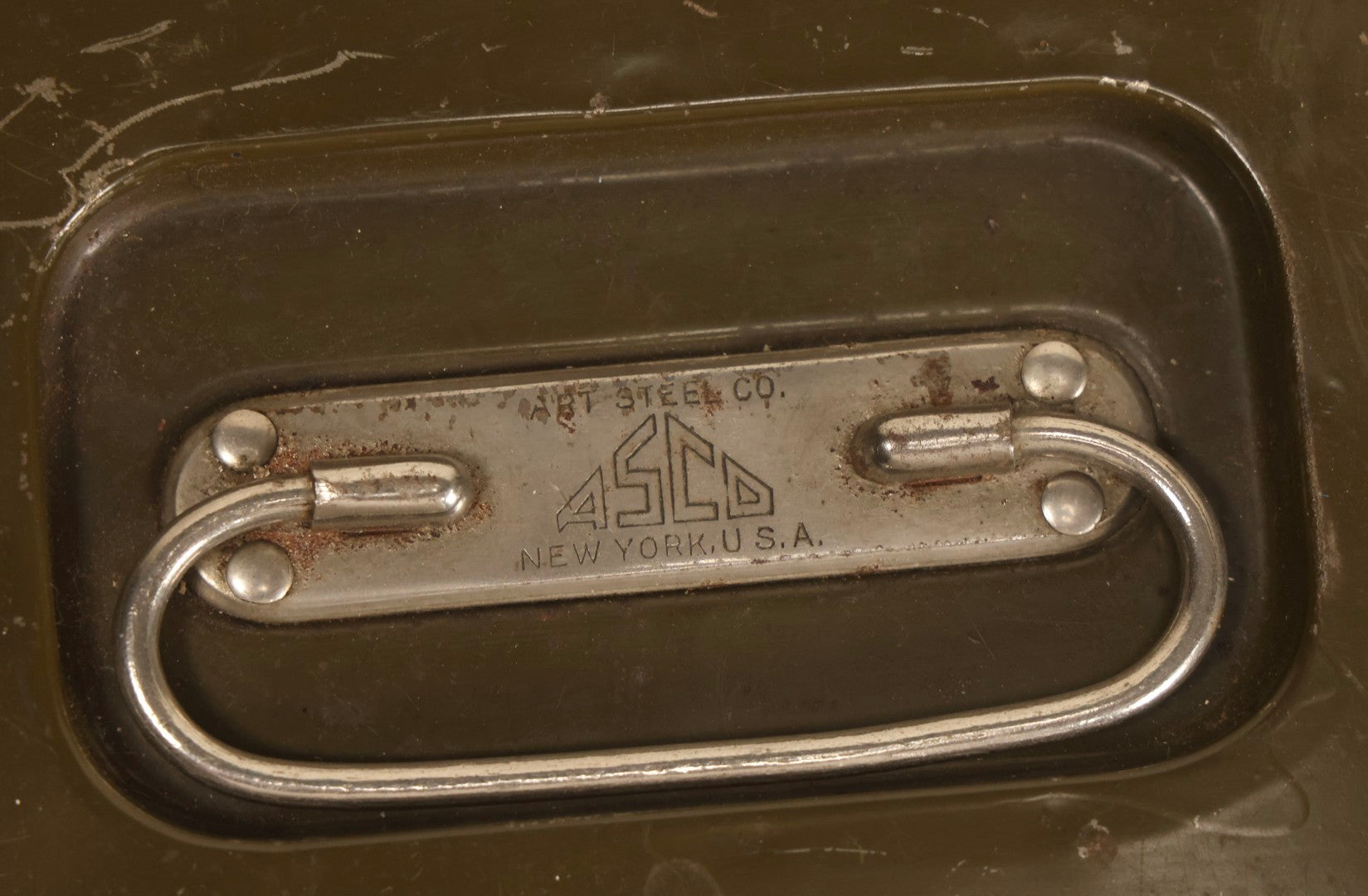 Lot 127 - Vintage Asco Olive Green Metal Cash Box With Lock And Recessed Steel Handle