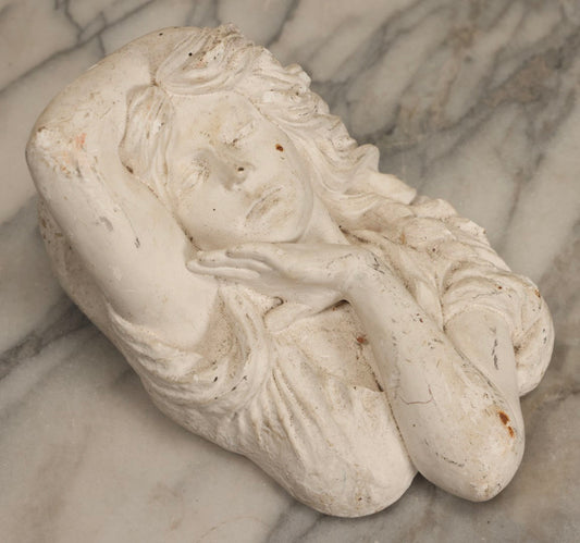 Lot 134 - Vintage Chalkware Wall Hanging Statue Of Woman With Hands Framing Face, Accents Unlimited Inc