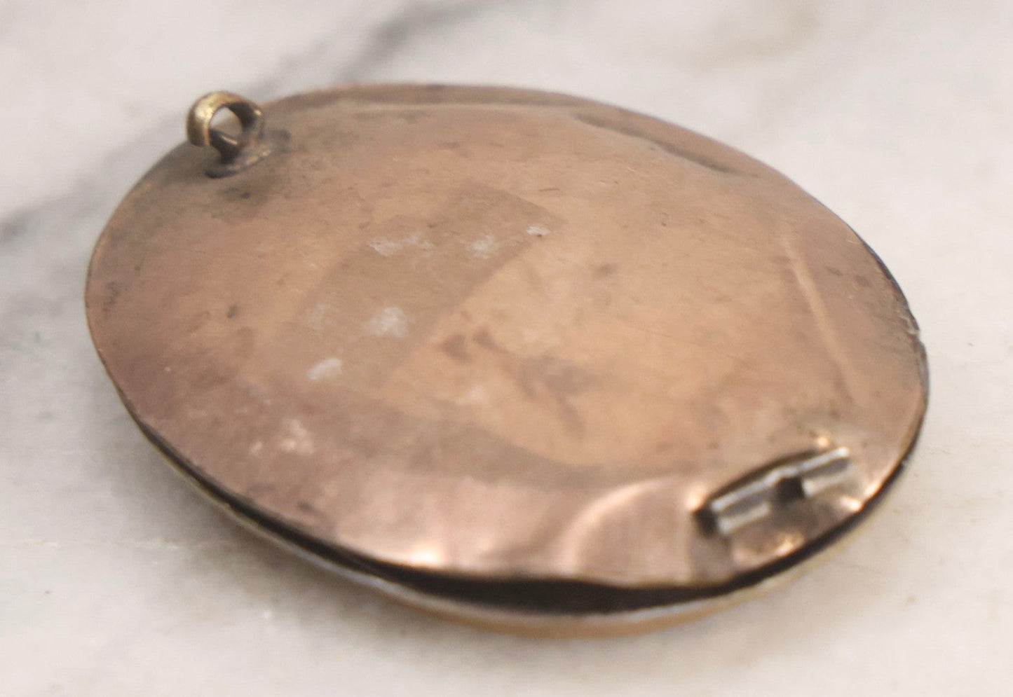 Lot 016 - Antique Tintype Portrait Brooch In Oval Metal Mount With Photo Of Bearded Gentleman