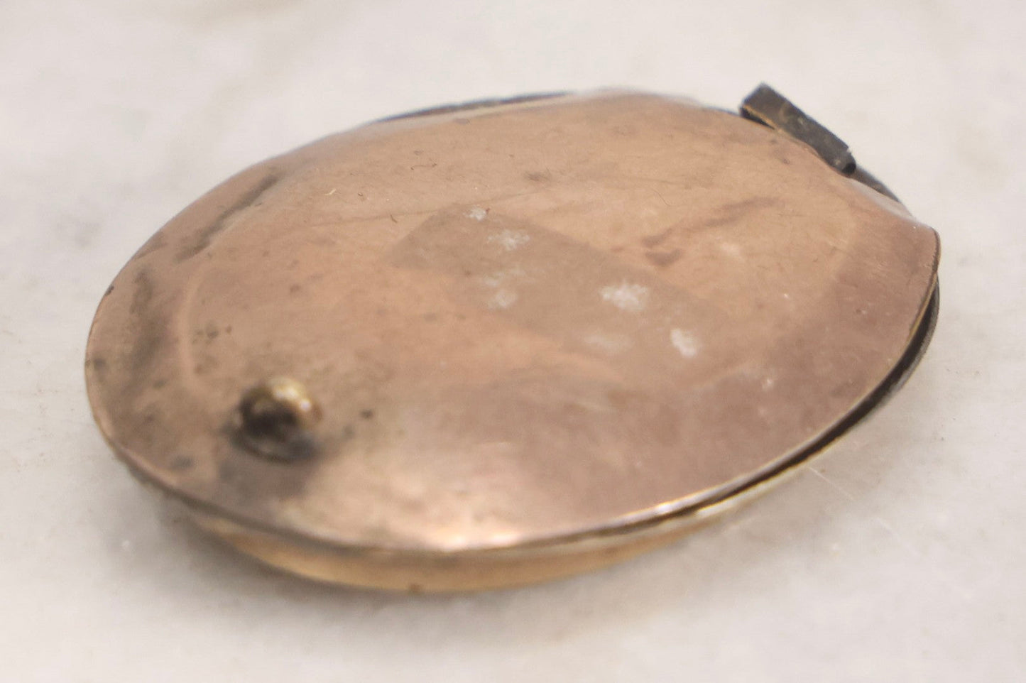 Lot 016 - Antique Tintype Portrait Brooch In Oval Metal Mount With Photo Of Bearded Gentleman