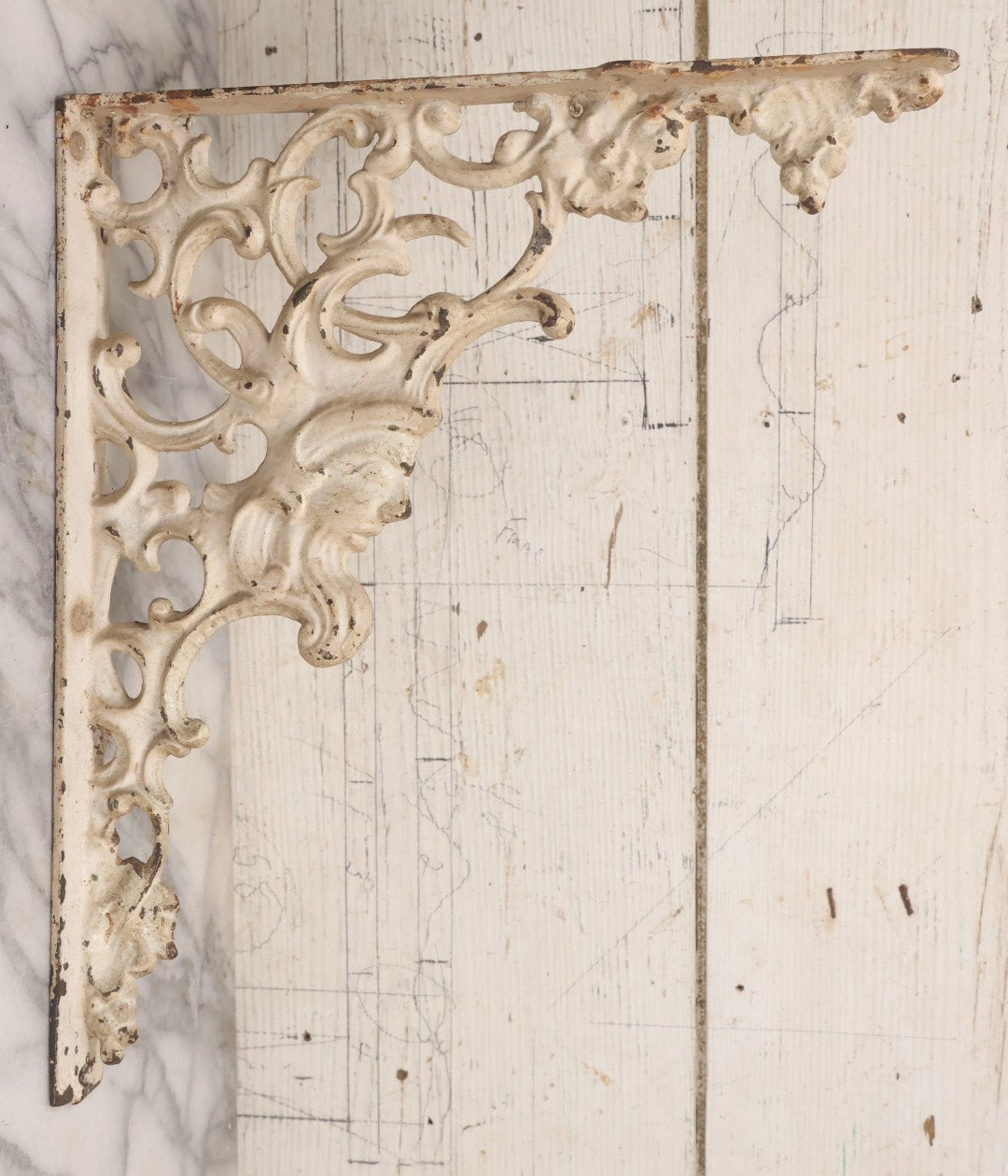 Lot 028 - Pair Of Antique White Painted Cast Iron Ornate Architectural Shelf Brackets With Figural Face Motif