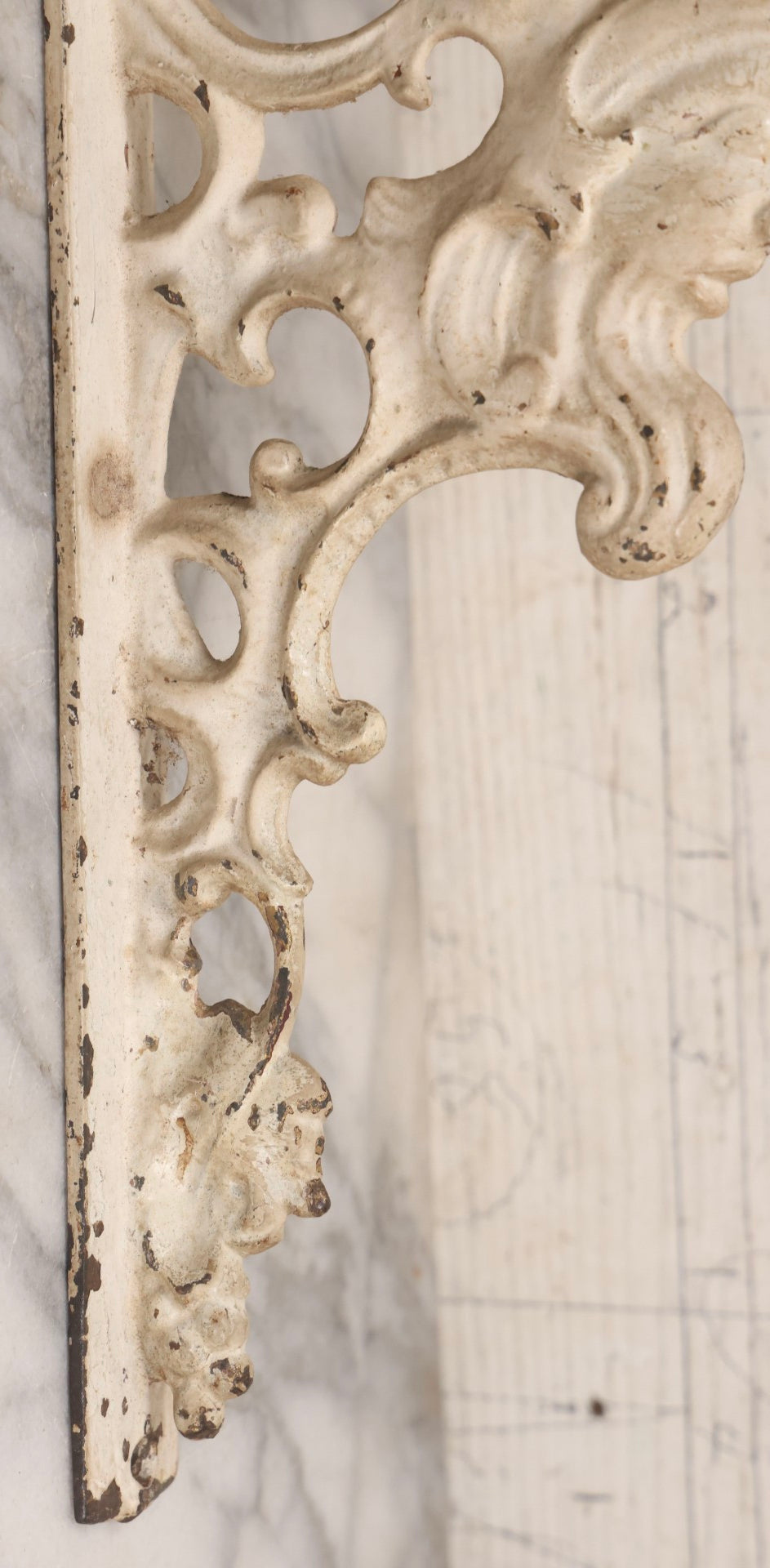 Lot 028 - Pair Of Antique White Painted Cast Iron Ornate Architectural Shelf Brackets With Figural Face Motif