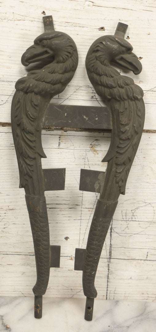 Lot 029 - Pair Of Antique Cast Metal Architectural Ornaments Depicting Eagles With Detailed Feather Work And Mounting Brackets