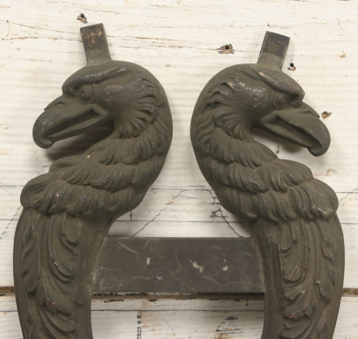 Lot 029 - Pair Of Antique Cast Metal Architectural Ornaments Depicting Eagles With Detailed Feather Work And Mounting Brackets