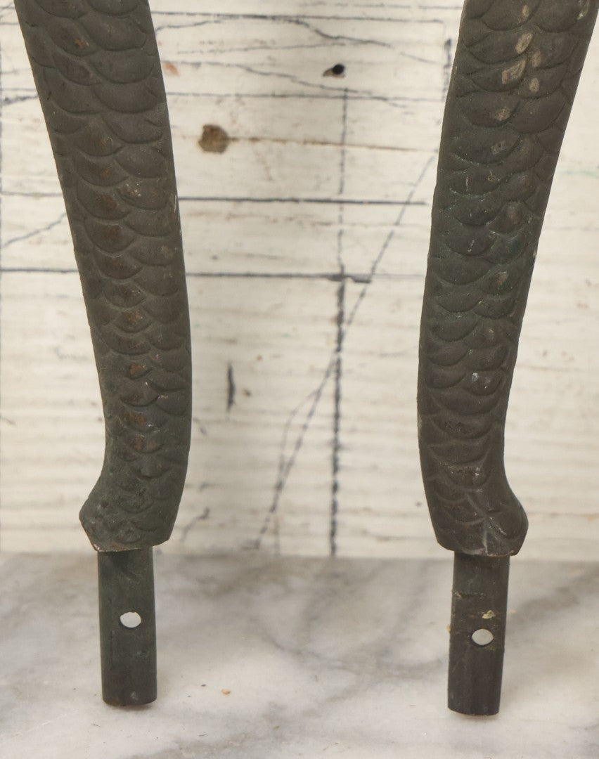 Lot 029 - Pair Of Antique Cast Metal Architectural Ornaments Depicting Eagles With Detailed Feather Work And Mounting Brackets