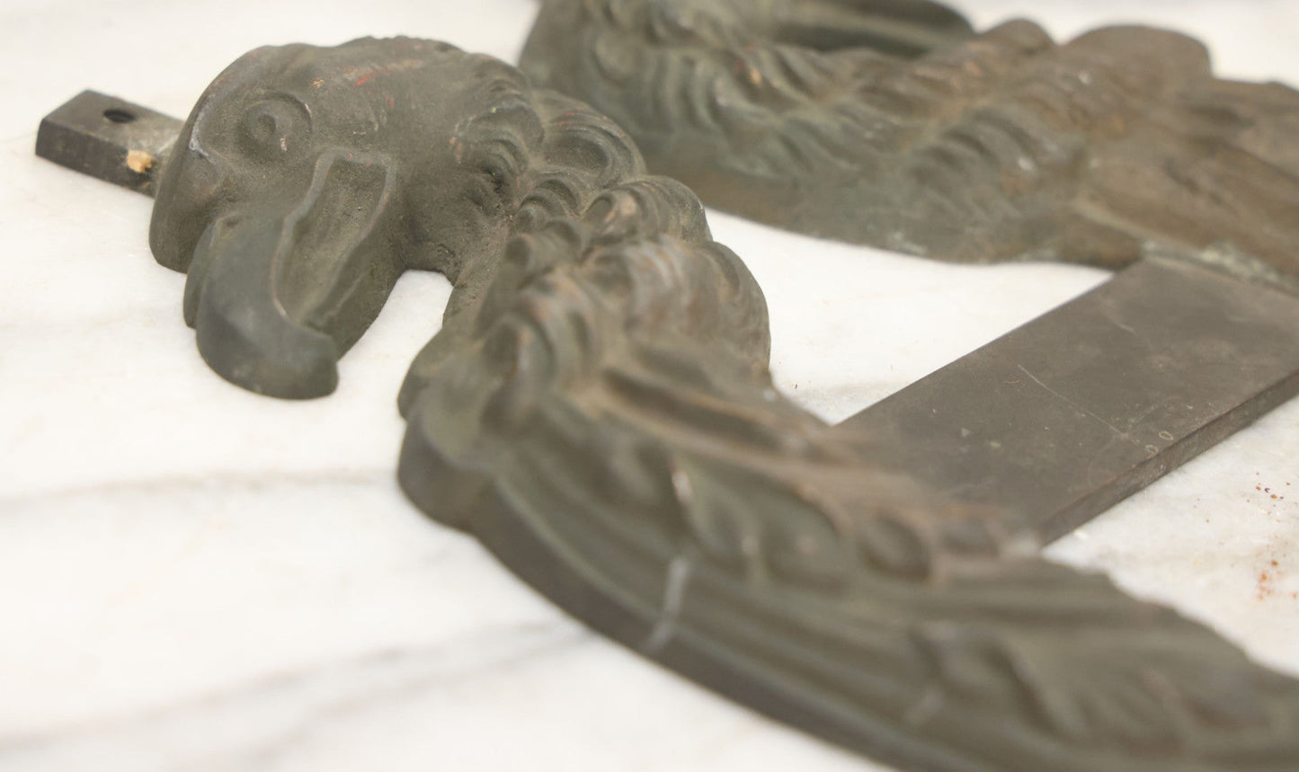 Lot 029 - Pair Of Antique Cast Metal Architectural Ornaments Depicting Eagles With Detailed Feather Work And Mounting Brackets