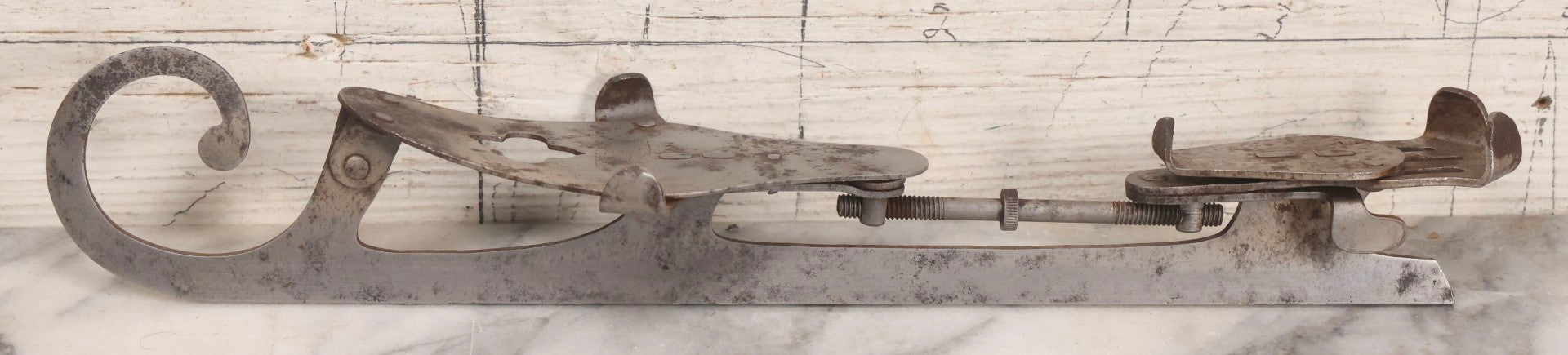 Lot 042 - Antique Samuel Winslow Cast Steel Ice Skates “Winslow's National Club,” Size 11-1/2, Worcester, Massachusetts