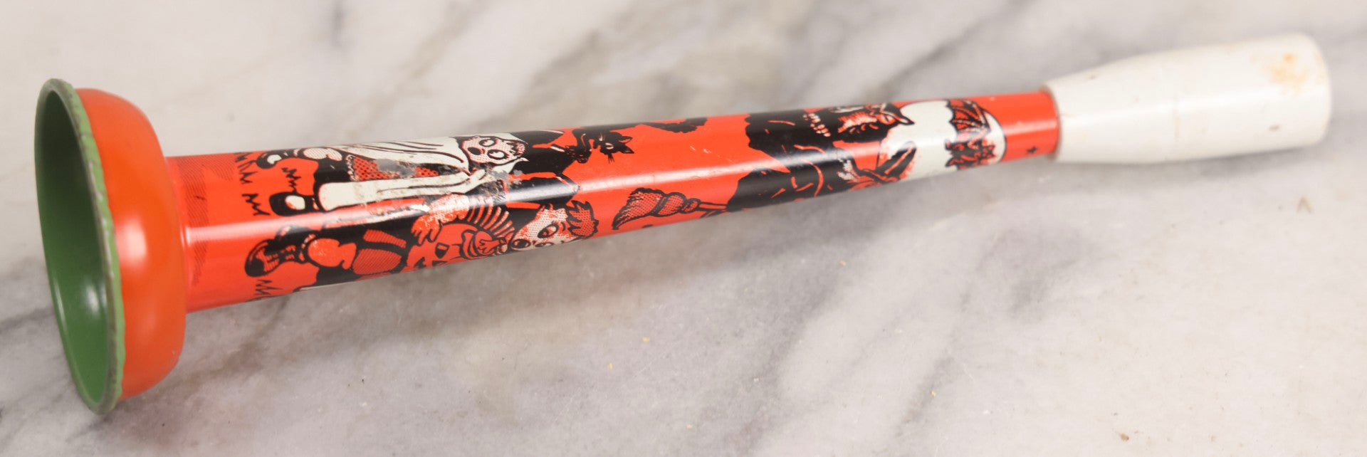 Lot 047 - Vintage Halloween Tin Lithograph Noisemaker With Scared Children, Witch, Black Cats, Owl, And Bat, U.S. Metal Toy Mfg. Co.