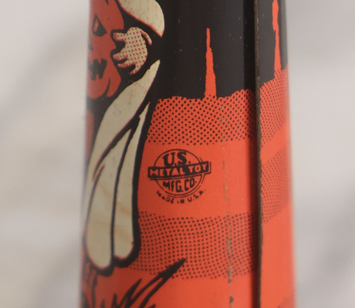 Lot 047 - Vintage Halloween Tin Lithograph Noisemaker With Scared Children, Witch, Black Cats, Owl, And Bat, U.S. Metal Toy Mfg. Co.