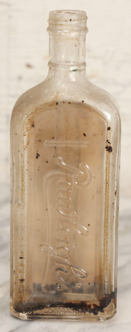 Lot 086 - Antique Rawleigh's Veterinary Application Glass Bottle With Original Paper Label, The W.T. Rawleigh Company, Freeport, Illinois