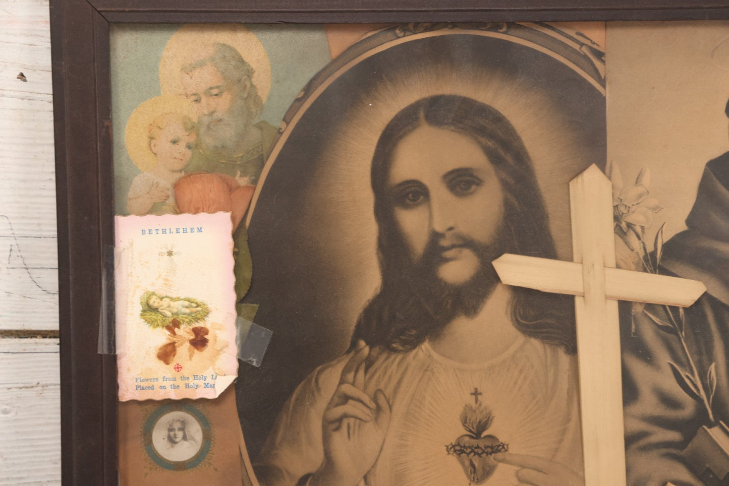 Lot 105 - Vintage Framed Religious Collage With Lithographic Prints, Prayer Cards, And Palm Sunday Crosses