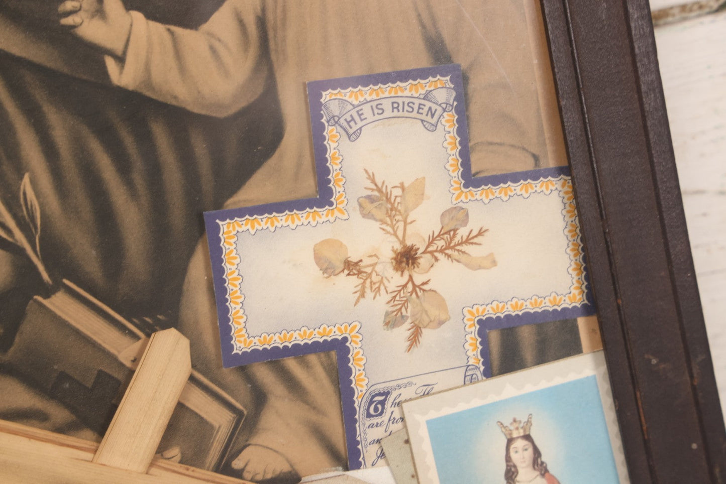 Lot 105 - Vintage Framed Religious Collage With Lithographic Prints, Prayer Cards, And Palm Sunday Crosses