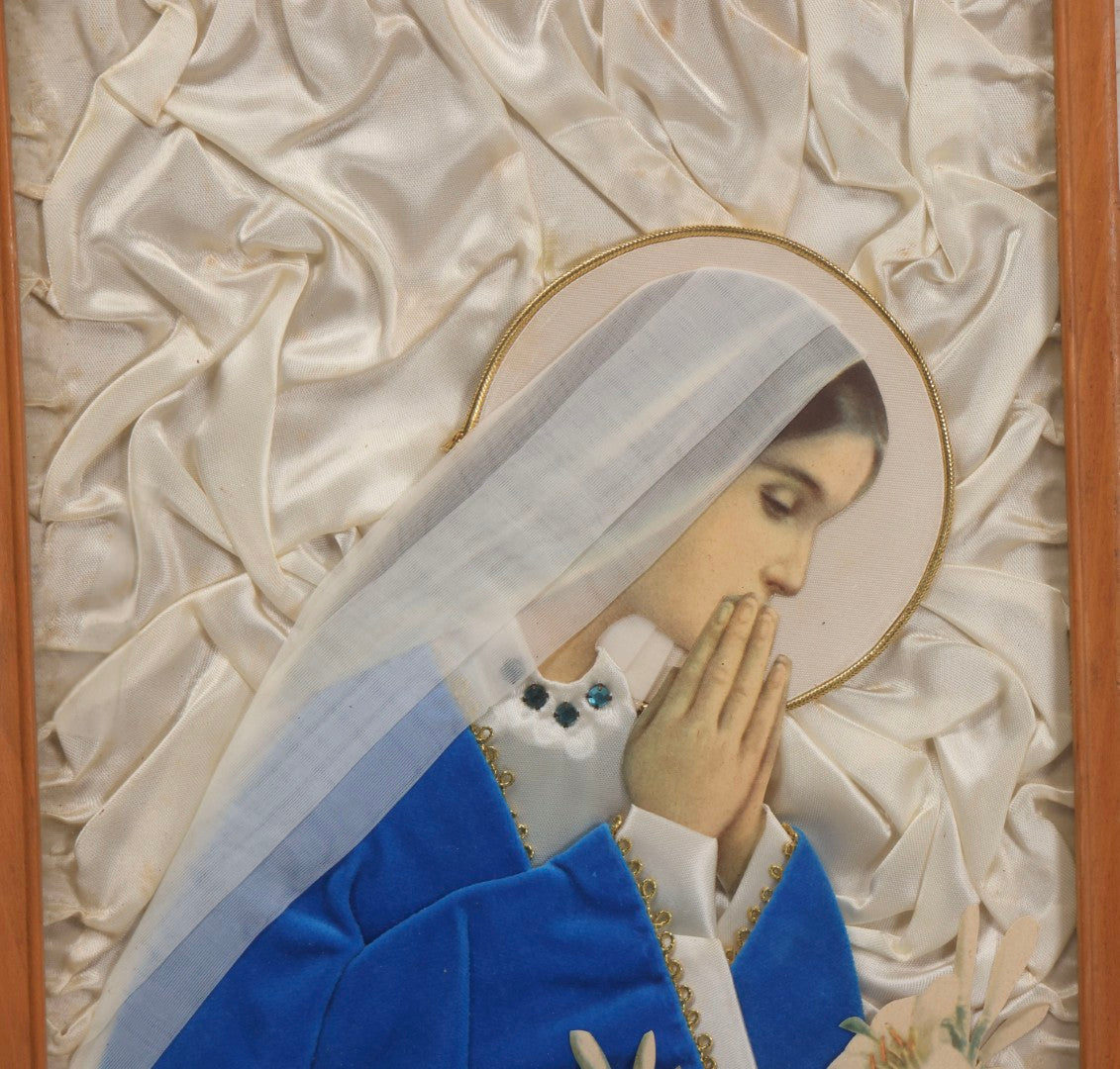 Lot 106 - Vintage Framed Religious Print Of The Virgin Mary With Fabric Elements Under Glass