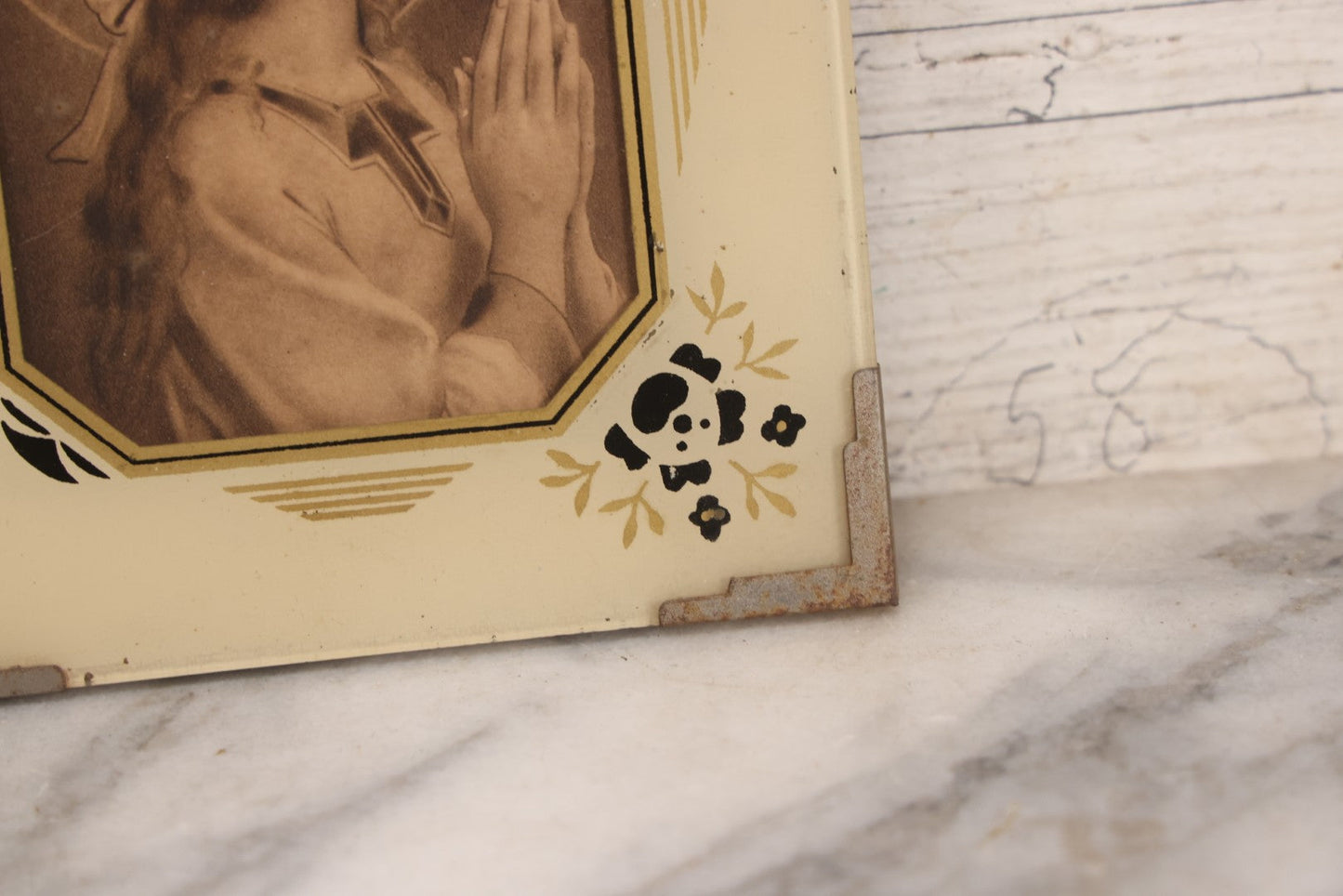 Lot 108 - Vintage Framed Religious Print Of Praying Girl With Reverse-Painted Glass Frame