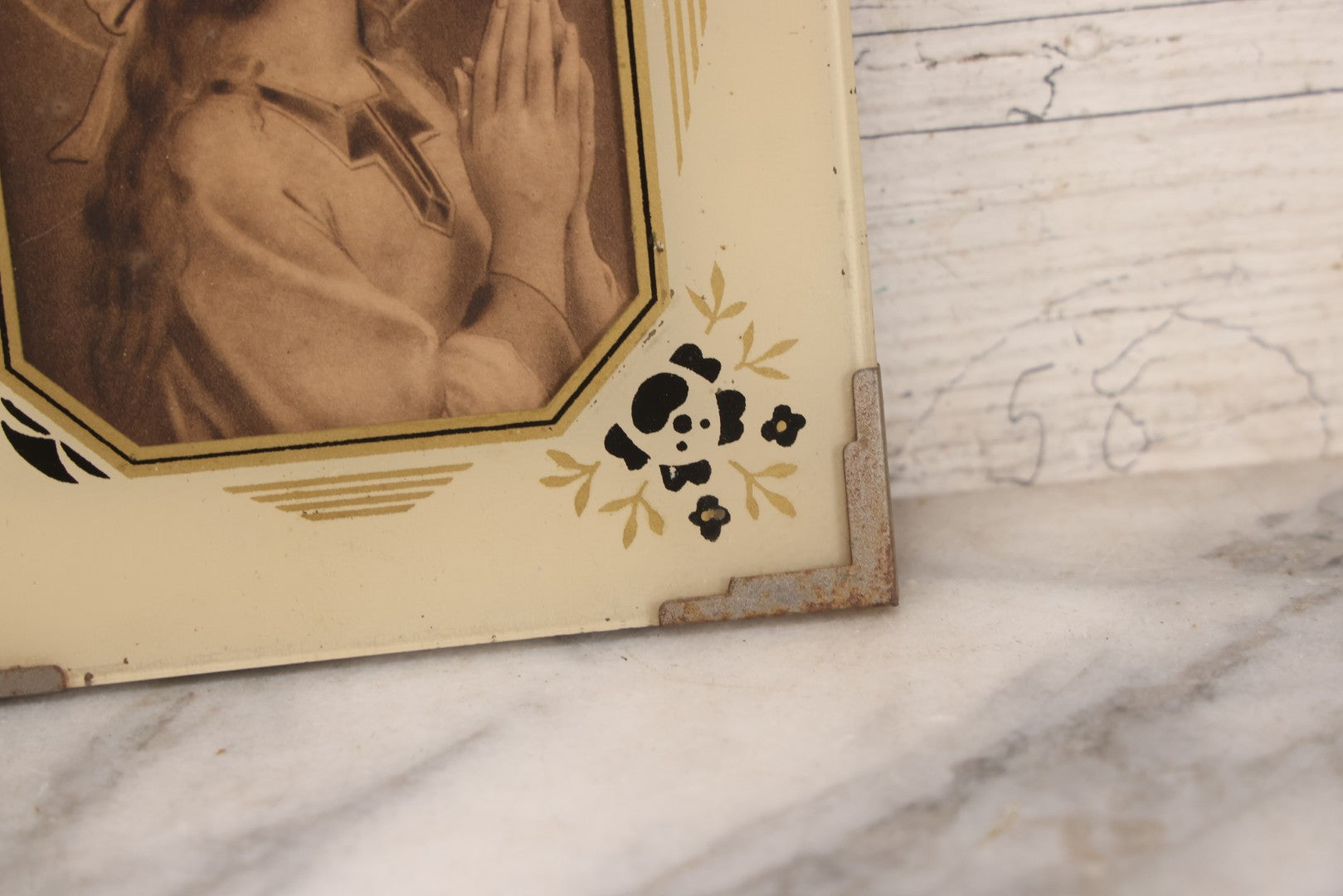 Lot 108 - Vintage Framed Religious Print Of Praying Girl With Reverse-Painted Glass Frame