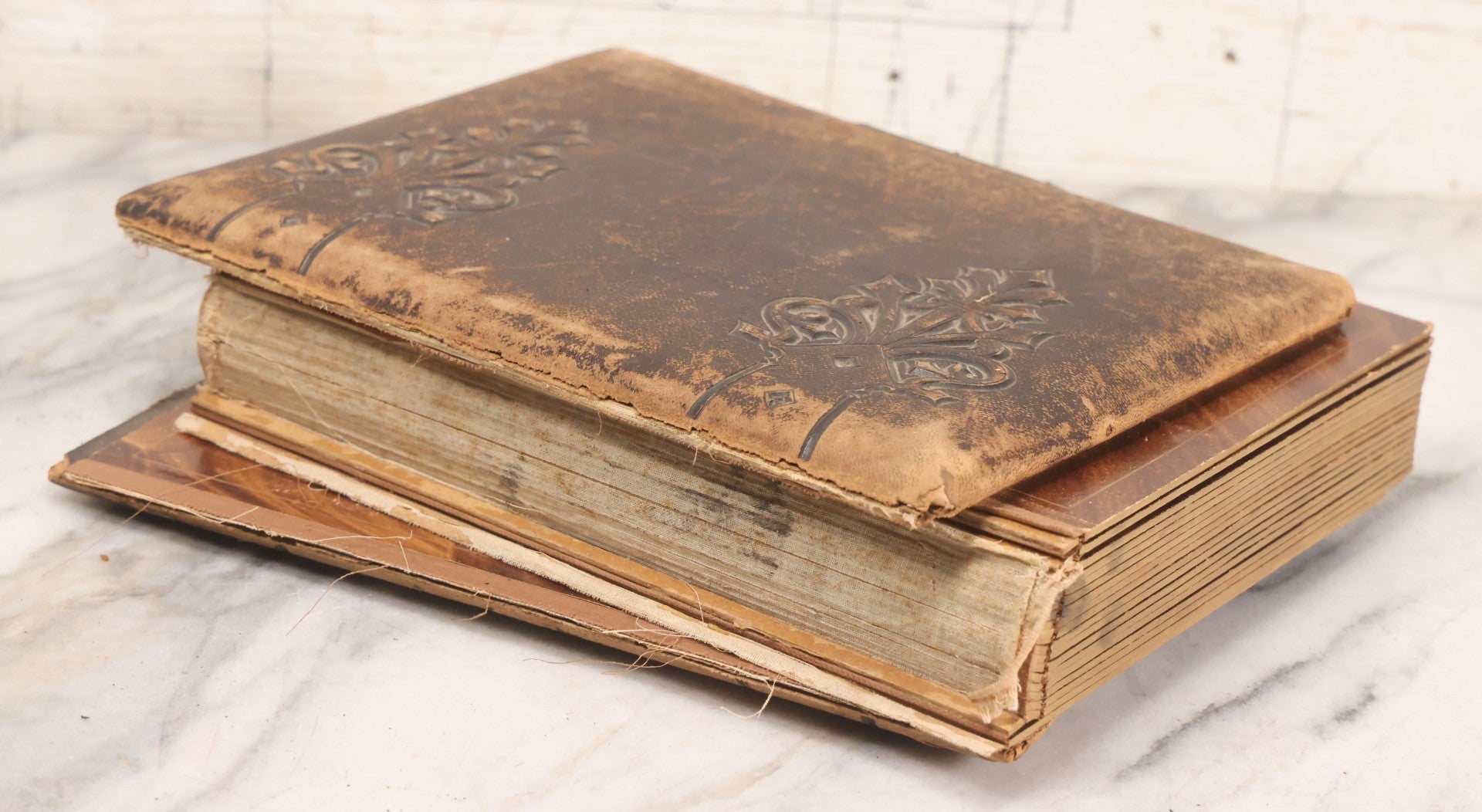 Lot 127 - Antique Brown Leather Covered Cabinet Card Family Photograph Album With 30+ Portrait Images Including Man In Fraternal Or Military Uniform, Men, Women, And Children, Note Binding Loose, Craft Grade