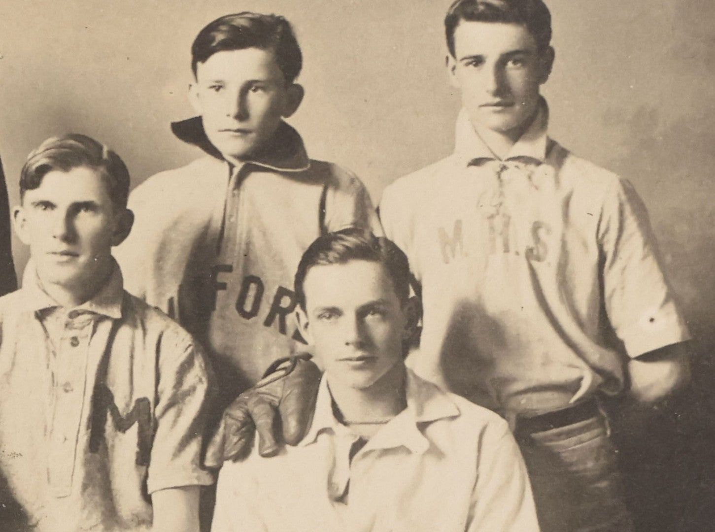 Lot 168 - Antique Trimmed Real Photo Postcard R.P.P.C.. Of Milford, New Hampshire High School Baseball Team, Early 20th Century