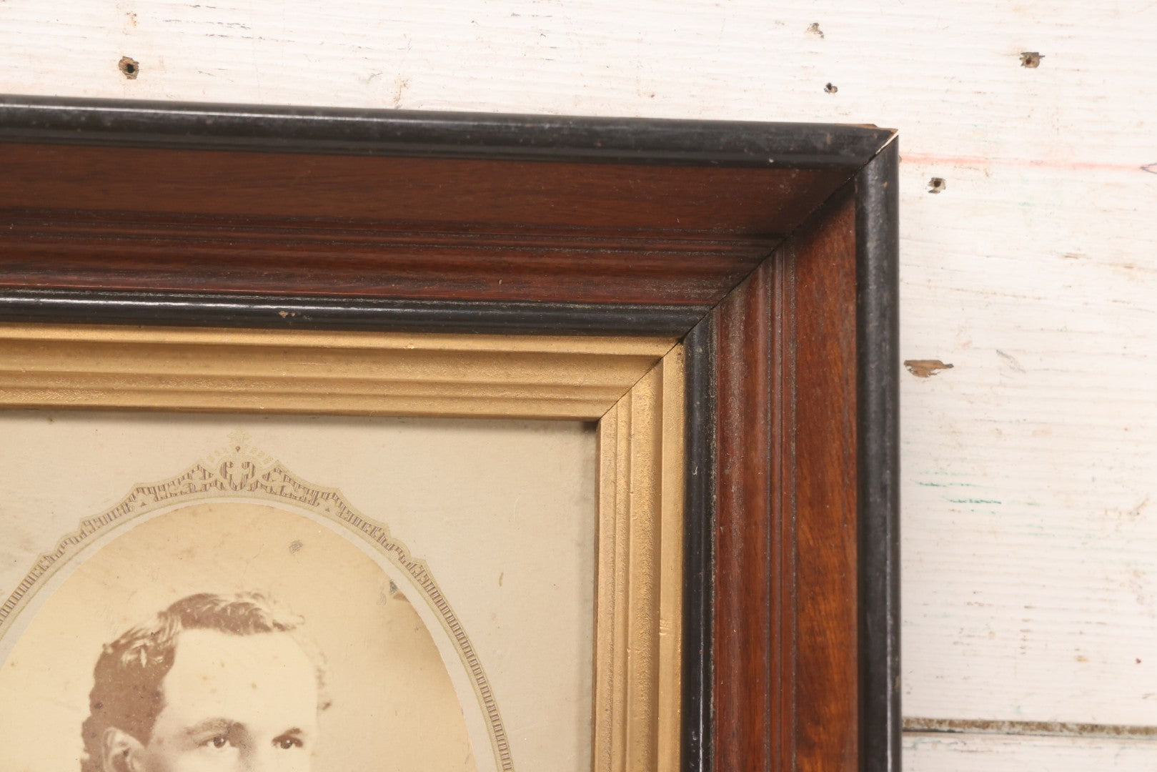 Lot 169 - Antique Portrait Photograph Of Middle-Aged Man With Mustache In Original Period Deep Walnut Frame With Inner Gilt Liner, Photographed By Smith & Loquist, Peoria, Illinois