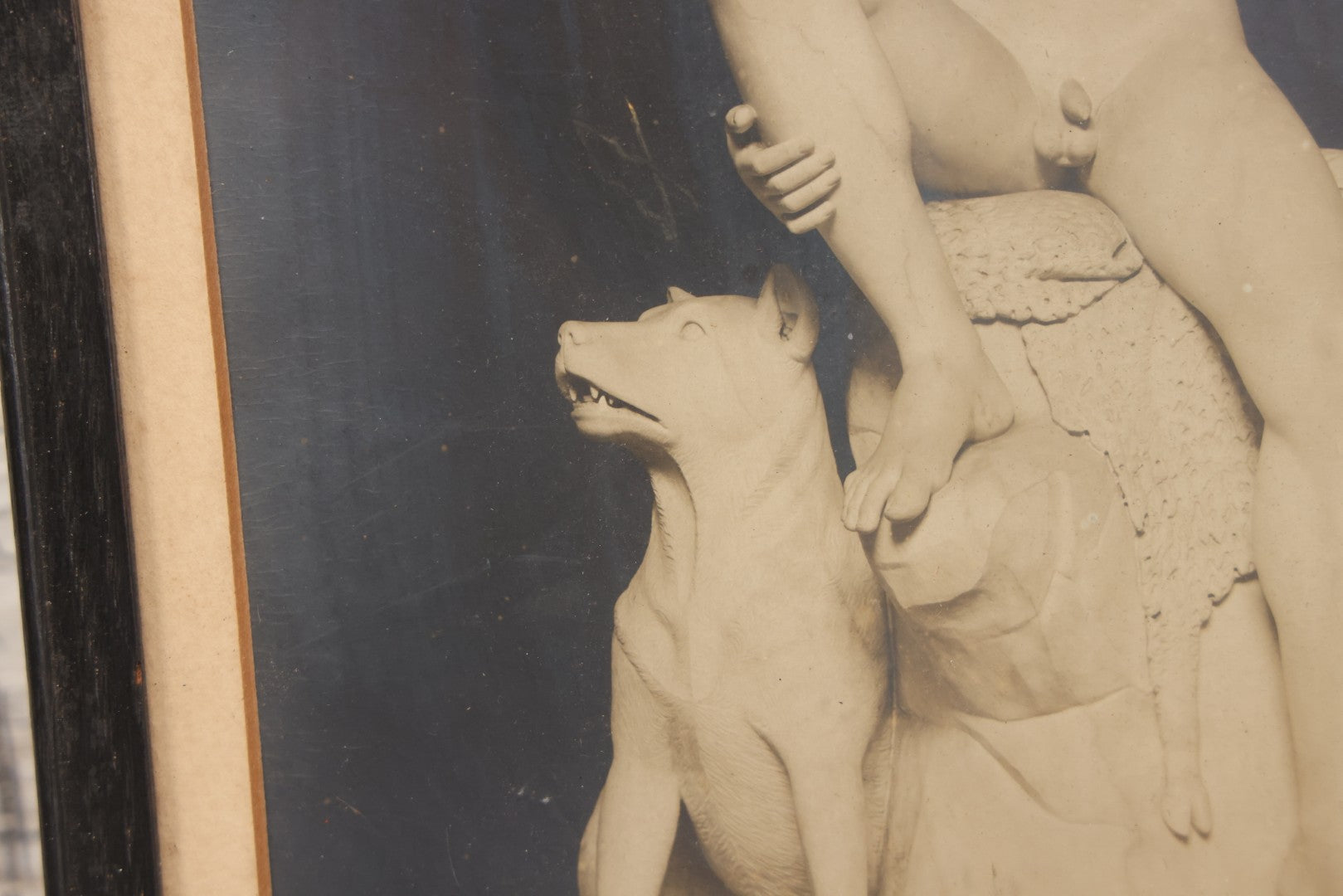 Lot 170 - Antique Photograph Of Bertel Thorvaldsen's Neoclassical Sculpture "The Shepherd Boy" In Period Frame