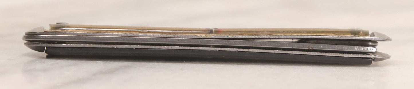 Lot 175 - Vintage Marilyn Monroe Nude Pinup Pocket Knife, Marked "U.S.A..", Note Blade Loosening, Not Usable