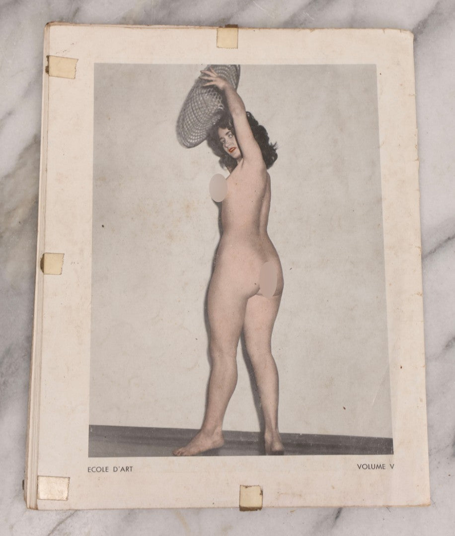 Lot 176 - Vintage Nude Photography Magazine "Ecole D'Art" Art Instruction Magazine, Volume V, Featuring Photographic Figure Studies Of Women, Published By Greenwich Art Syndicate, New York, Circa 1940