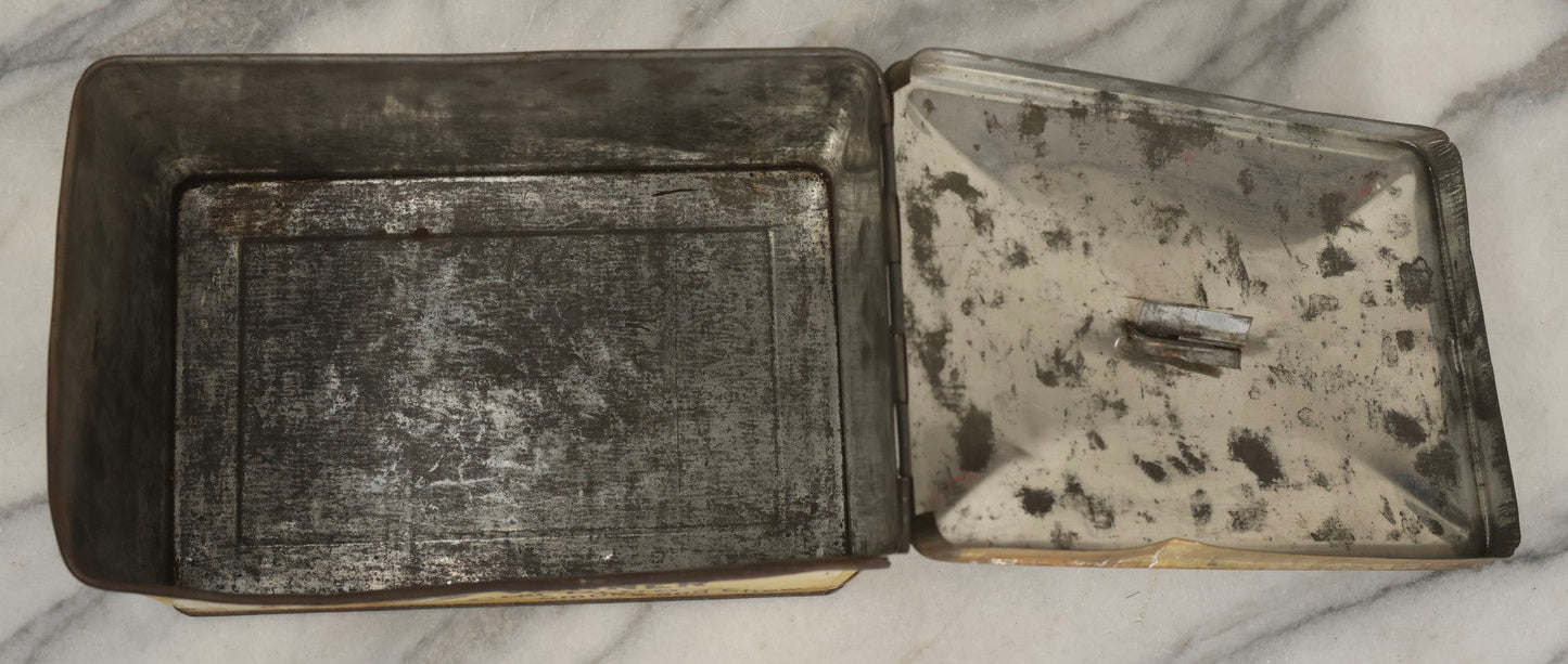 Lot 188 - Antique Tin Lithograph "Winner Cut Plug Smoke And Chew" Tobacco Tin With Auto Racing Motif, J. Wright Co., Richmond, Virginia, Circa 1910–1920