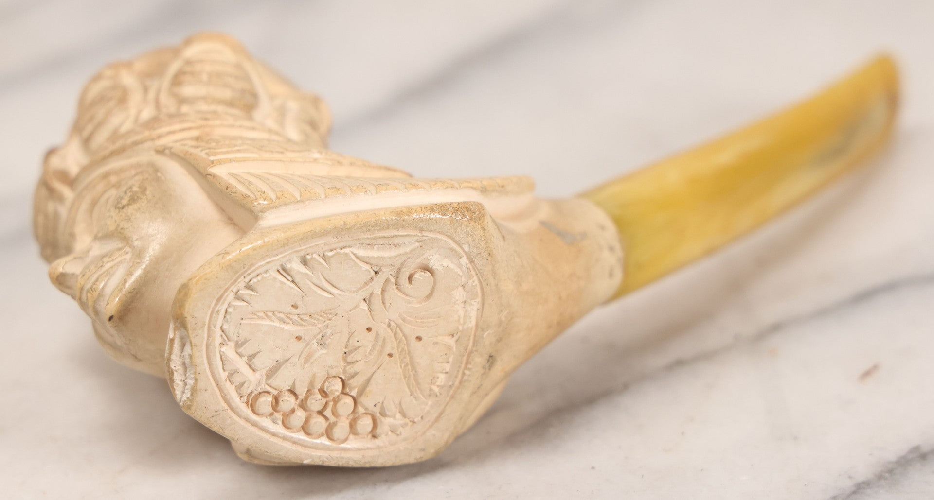 Lot 192 - Vintage Carved Meerschaum Pipe With Elaborate Figural Bowl Depicting Woman In Turban And Yellow Amber Stem