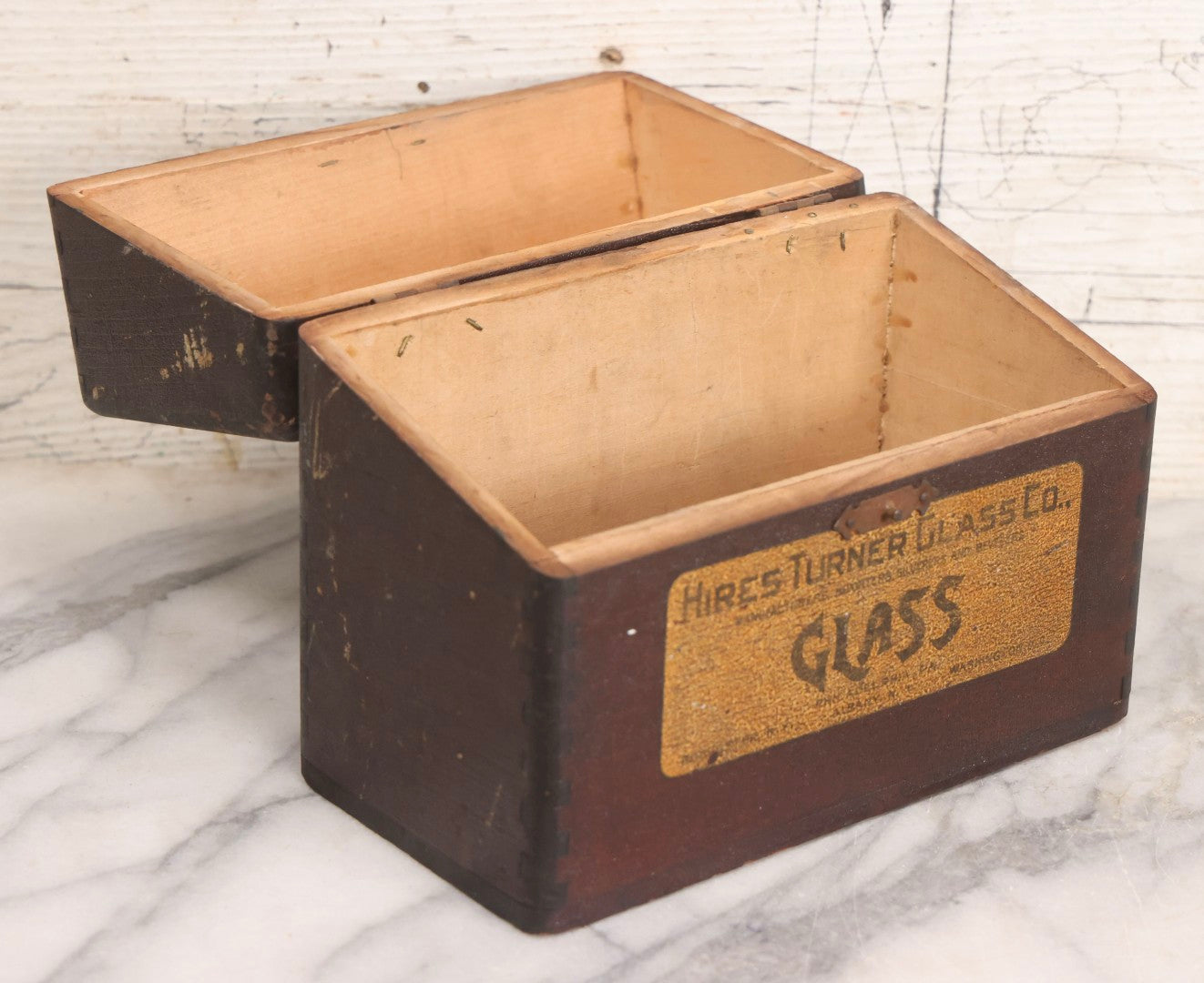Lot 197 - Antique Hibbard, Spencer, Bartlett & Co. “Glass” Wooden Sample Or Storage Box With Original Label, Early 20th Century