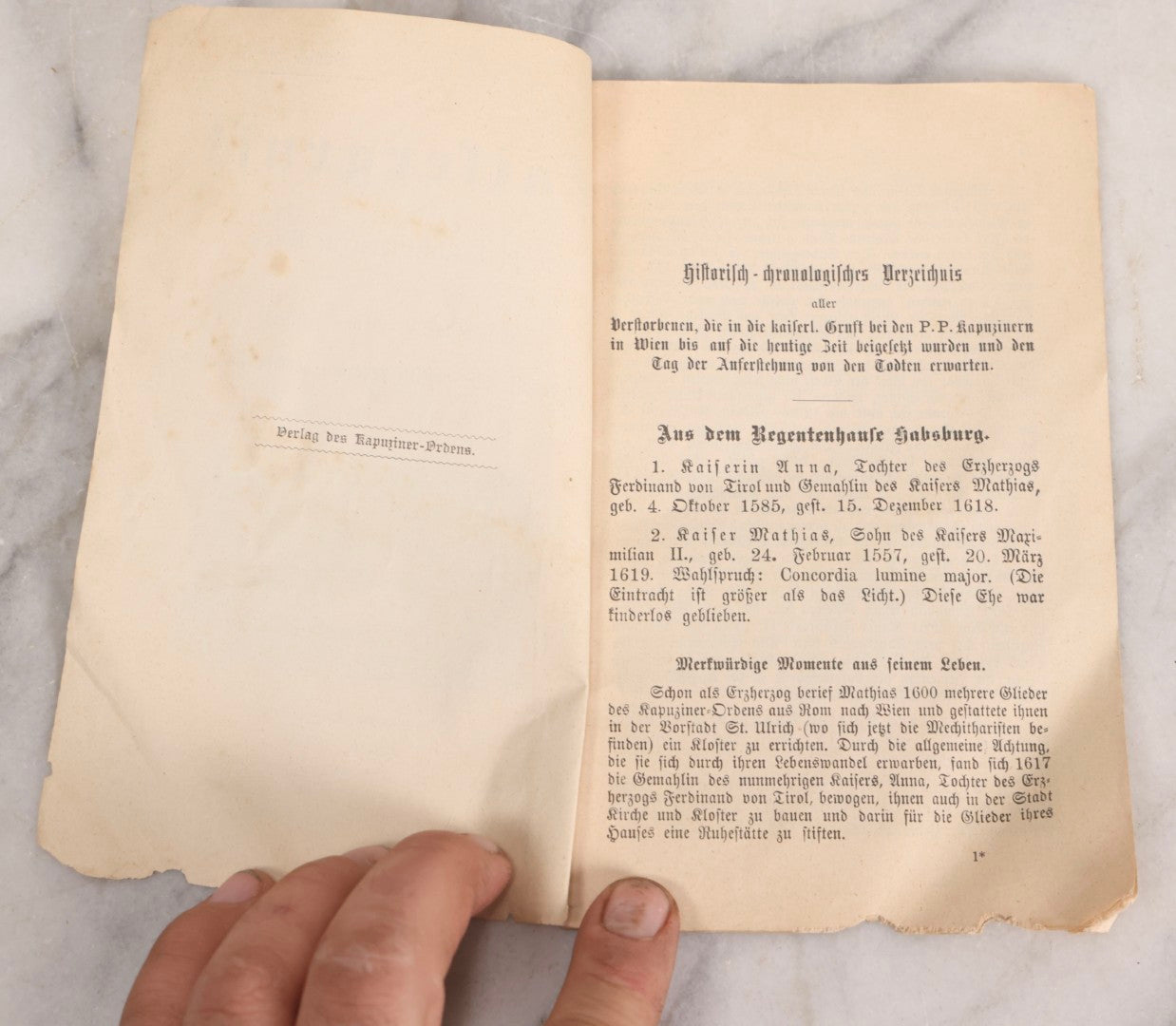 Lot 219 - Antique German Language Booklet “Die Kaisergruft Bei Den P.P. Kapuzinern In Wien” ("The Imperial Crypt At The Capuchin Monastery In Vienna") Historical Register Of Habsburg Burials, Illustrated, Printed By Rudolf Brzezowsky & Sons, 1912
