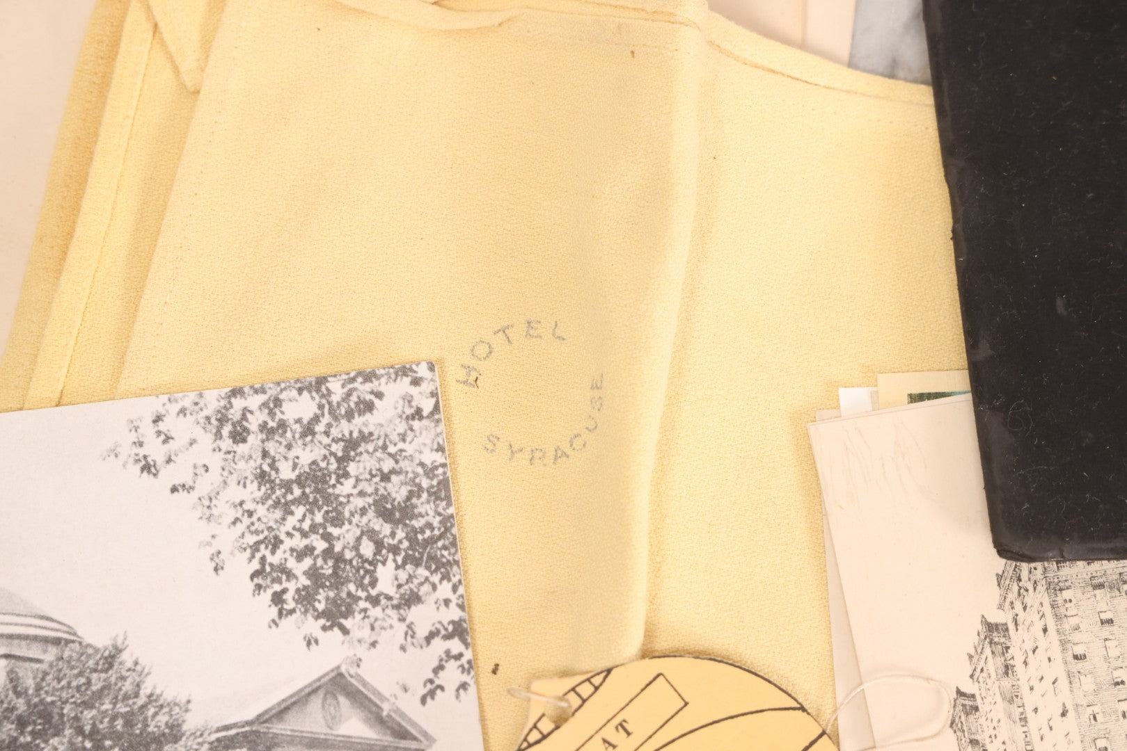 Lot 252 - Mixed Ephemera Grouping Related To The Chrysler Building, Nyc, And Hotel Syracuse, New York