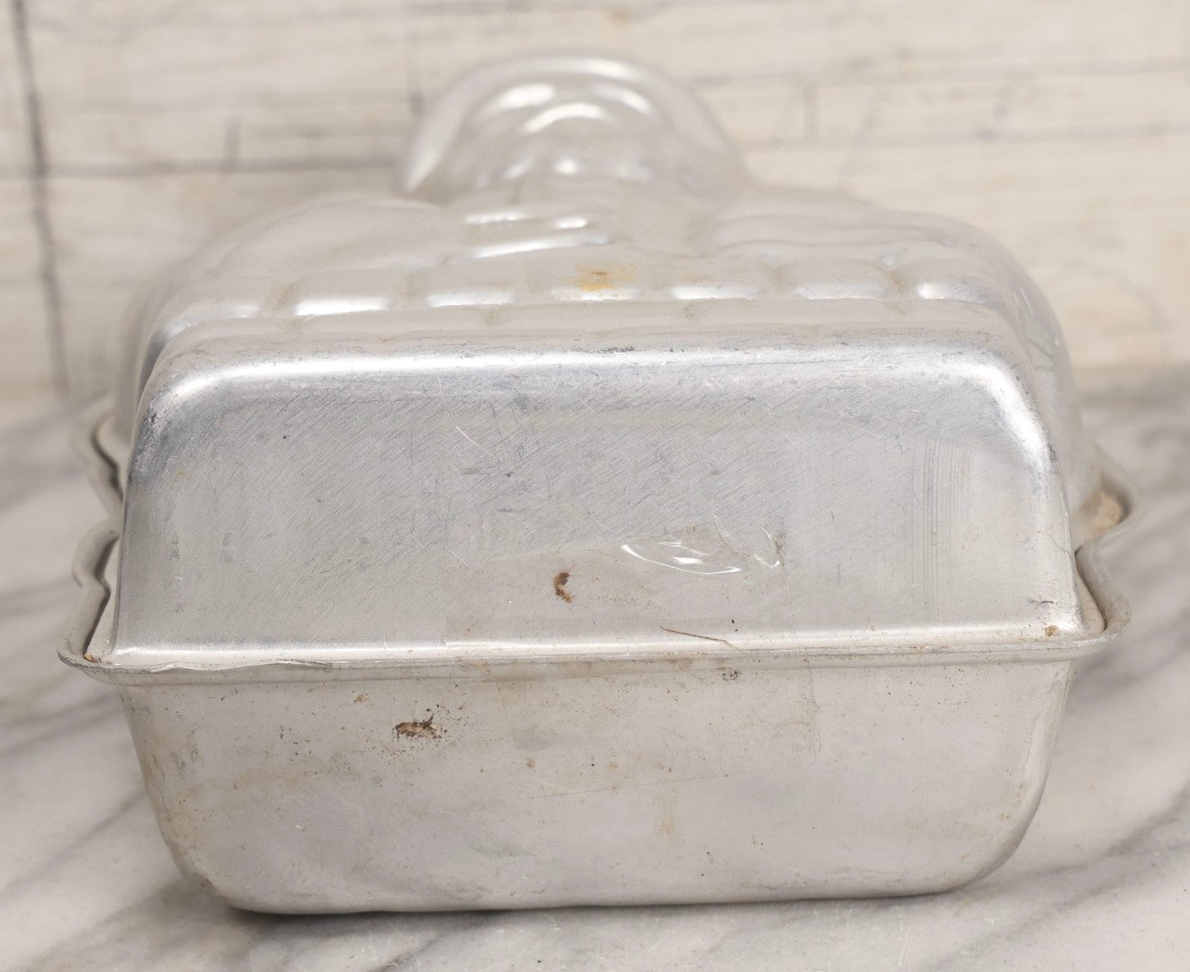 Lot 257 - Vintage Two-Piece Aluminum Santa Claus Chocolate Mold