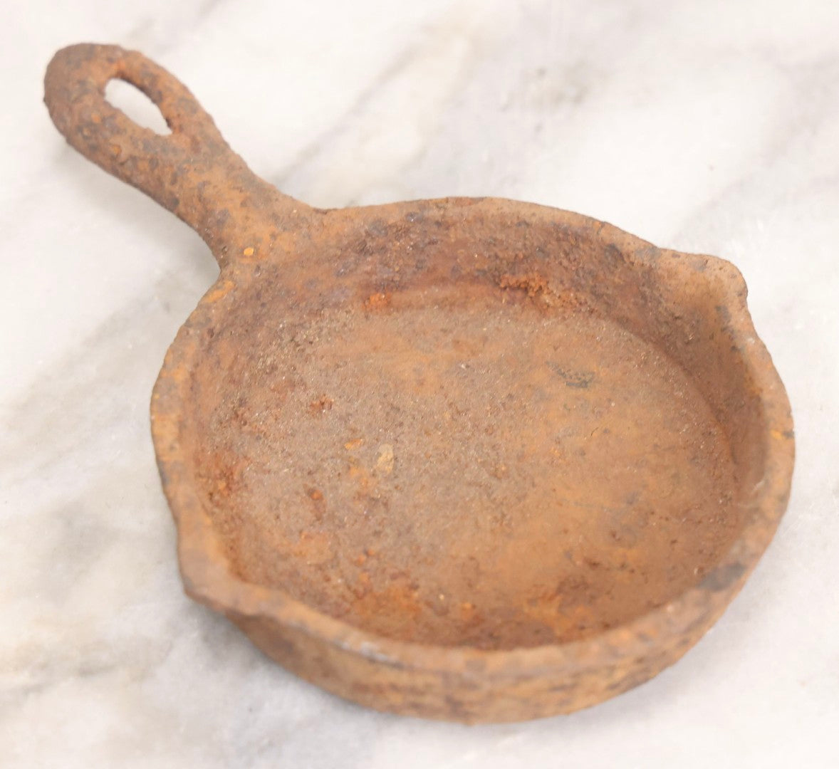Lot 277 - Grouping Of Five Vintage Metal Vessels Including Bronze Smudge Pot, Brass Drum, Cast Iron Pan, And Ash Bucket With Scoop