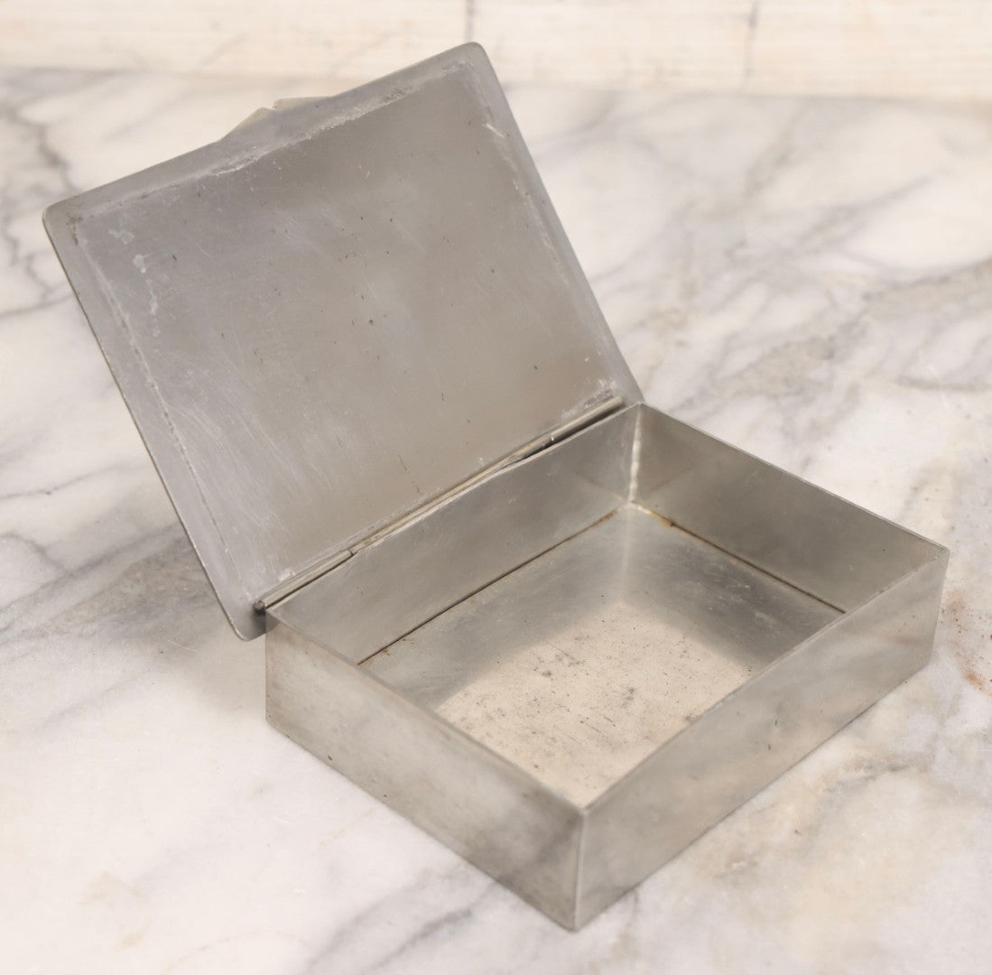 Lot 279 - Vintage Bowling Trophy Presentation Box From Milton Club With J.E.C. Bowling Monogram