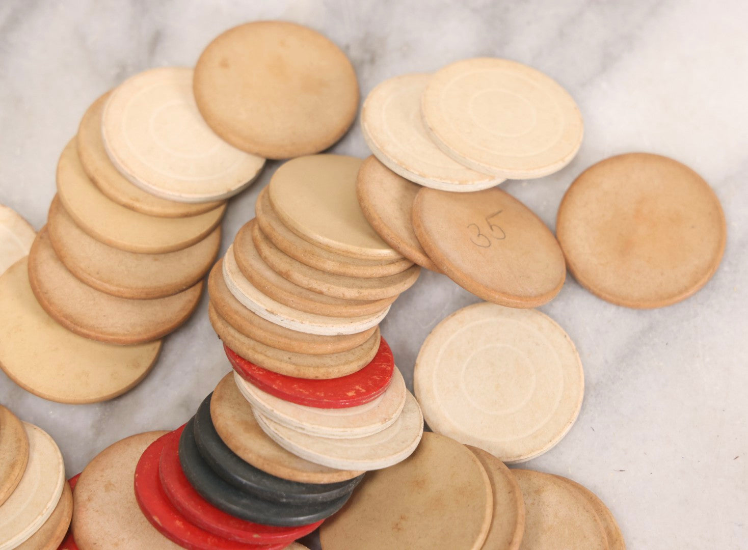 Lot 302 - Grouping Of Vintage Clay And Paperboard Poker Chips