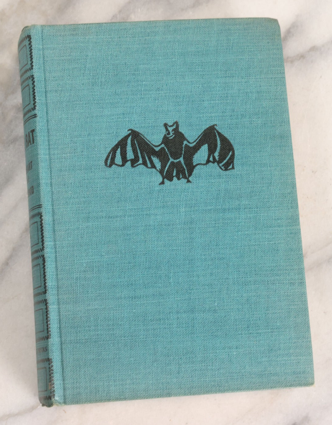 Lot 312 - "The Bat" Vintage Mystery Novel From The Play By Mary Roberts Rinehart And Avery Hopwood, Published By Triangle Books, New York, 1942, With Original Dust Jacket