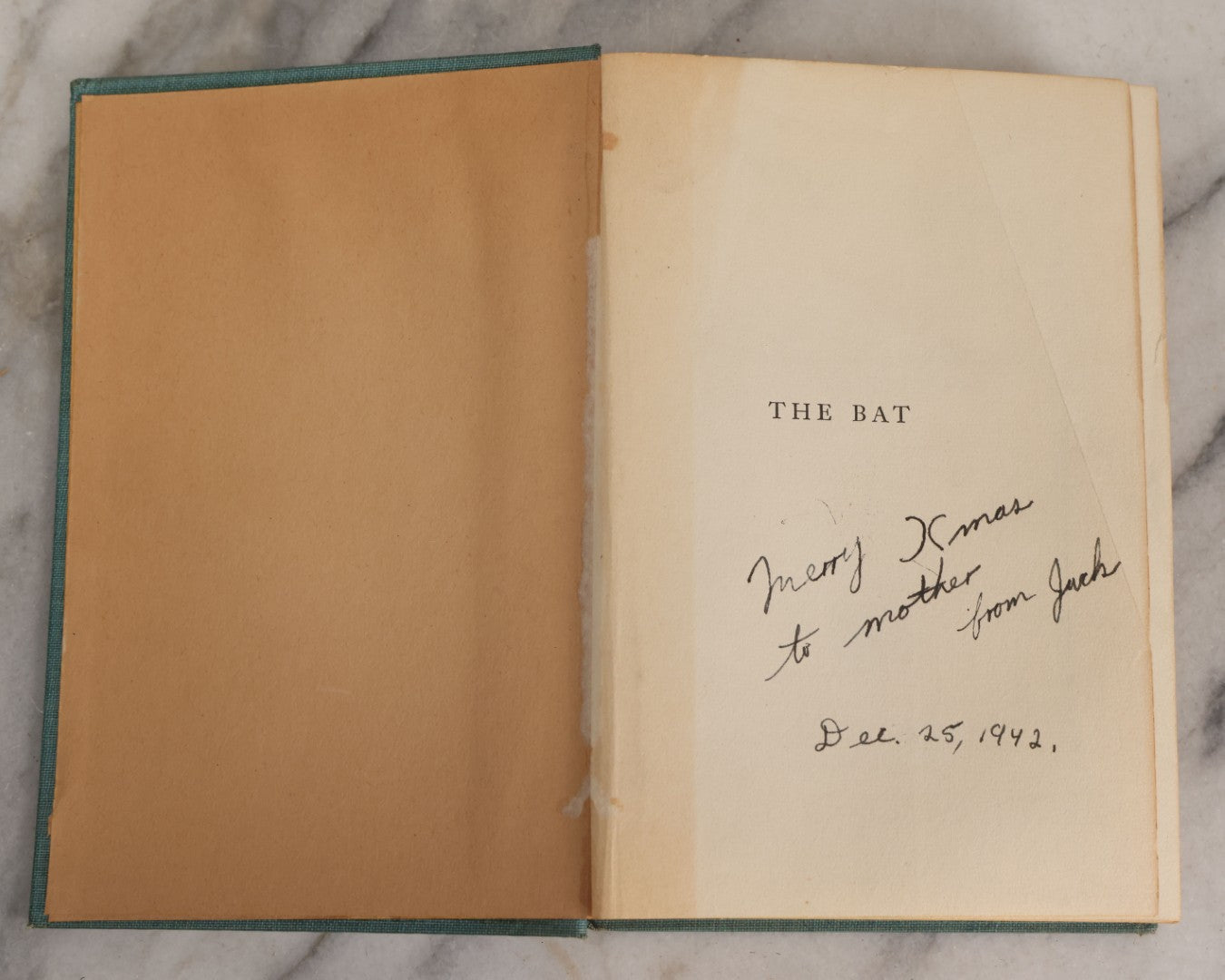 Lot 312 - "The Bat" Vintage Mystery Novel From The Play By Mary Roberts Rinehart And Avery Hopwood, Published By Triangle Books, New York, 1942, With Original Dust Jacket