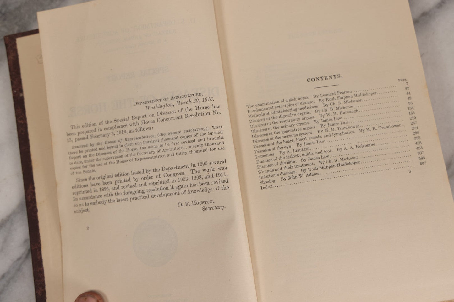 Lot 314 - "Diseases Of The Horse" Antique Veterinary Reference Book With Chromolithograph Plates, U.S. Department Of Agriculture, Government Printing Office, Washington, 1916