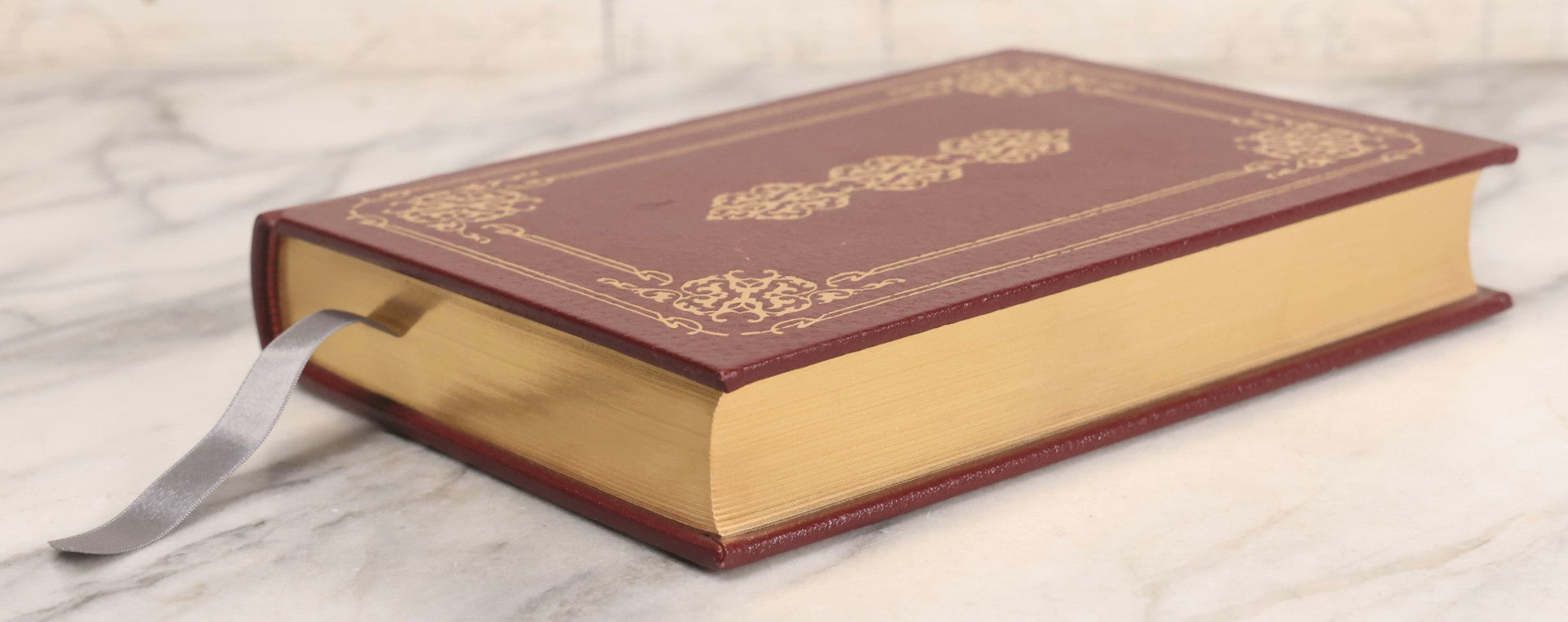 Lot 315 - "Them" Vintage Fine Binding Book Signed By author Joyce Carol Oates, Limited Edition Illustrated By Steven H. Stroud, Privately Printed, 1979