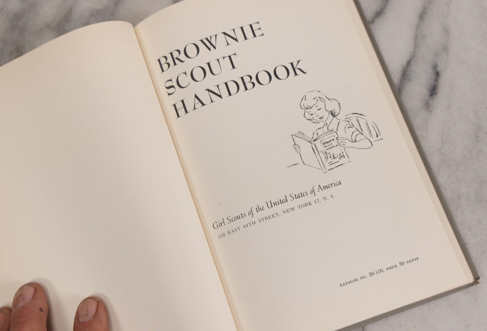 Lot 316 - Pair Of Vintage Scouting Handbooks Including "Wolf Cub Scout Book" 1960 And "Brownie Scout Handbook" 1955