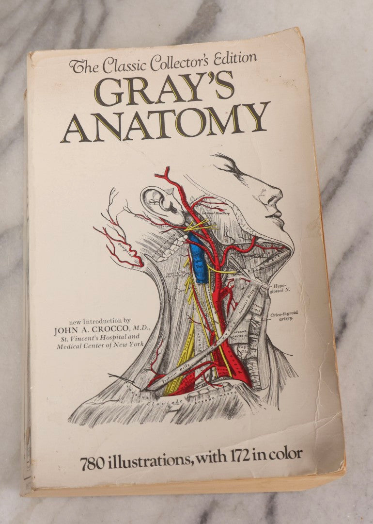 Lot 317 - Pair Of Vintage Medical Textbooks Including "Review Of Medical Physiology" 1981 And "Gray's Anatomy" Classic Collector's Edition With New Illustrations, 1977
