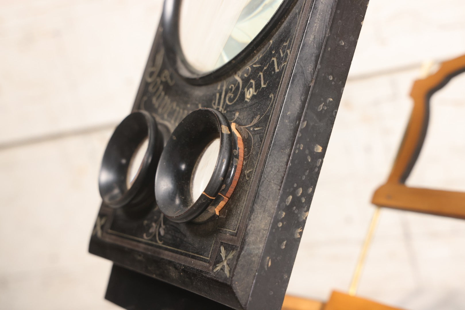 Lot 005 - Antique Black Lacquered Wooden Graphoscope Folding Table Top Stereo Card And Photograph Viewer "Souvenir De Paris", Note Center Lens Has Chip, 6-7/8" x 10-3/4"