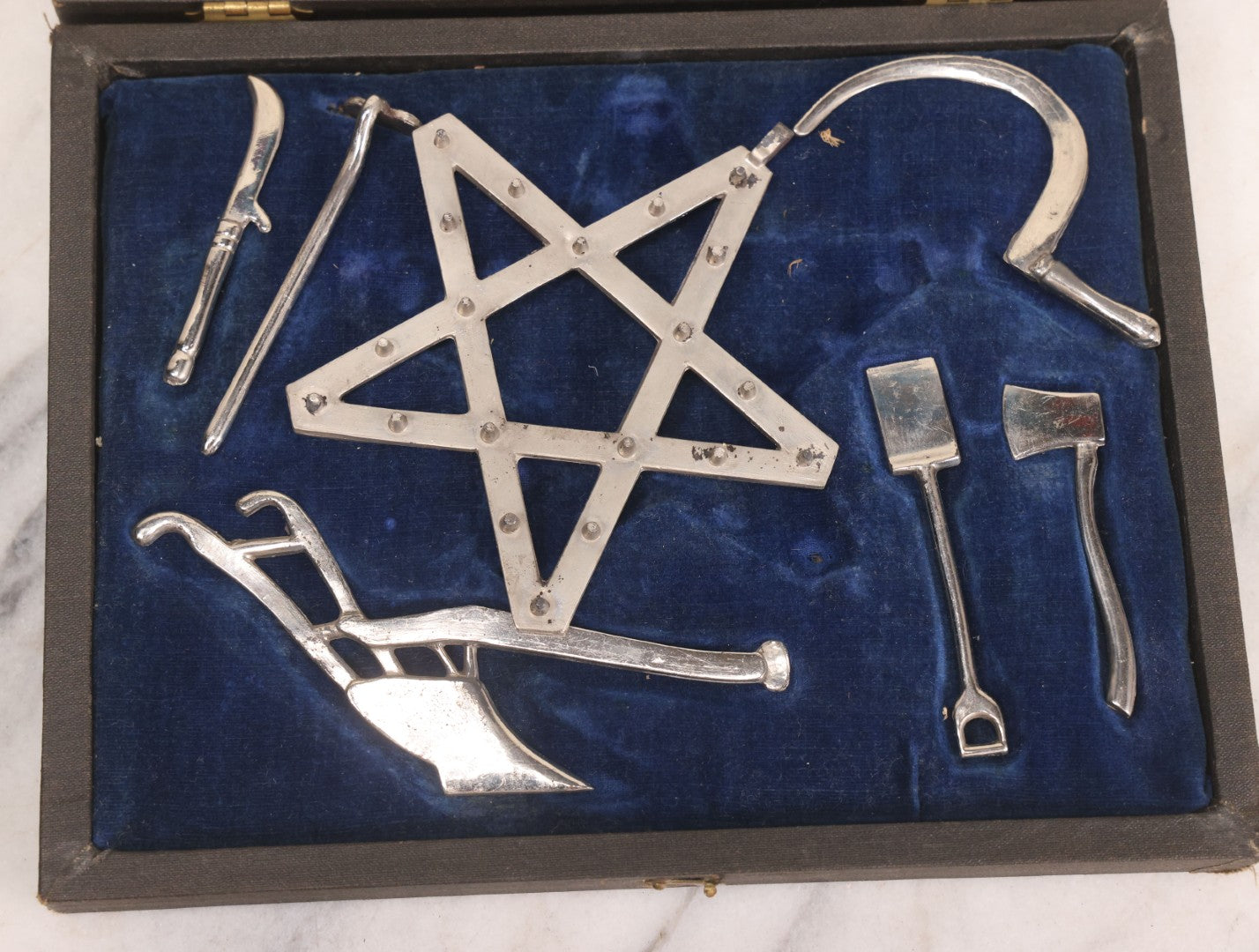 Lot 013 - Vintage Ceremonial Fraternal Grange Ornaments In Custom Case, Manufactured By C.J. Bainbridge Grange Supplies, Syracuse, New York