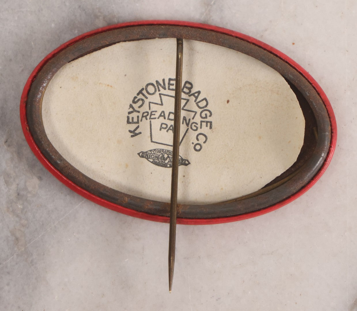 Lot 015 - Antique Red Pinback Button, Representative, 95th Annual Session Odd Fellows Grand Lodge, I.O.O.F. Of Pennsylvania, Reading, 1918 With F.L.T., Three Links, And All Seeing Eye Motifs, Manufactured By Keystone Badge Co., Reading, Pennsylvania