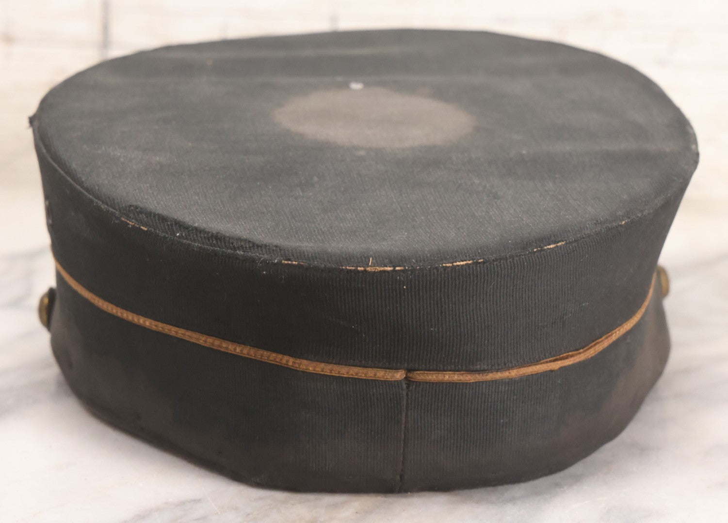 Lot 027 - Antique Orange County Traction Company Trolley Railroad Motorman Hat Number 18 With Leather Badge, Metal Numbers, And Brass Eagle Buttons, Newburgh, New York, Circa Early 20th Century