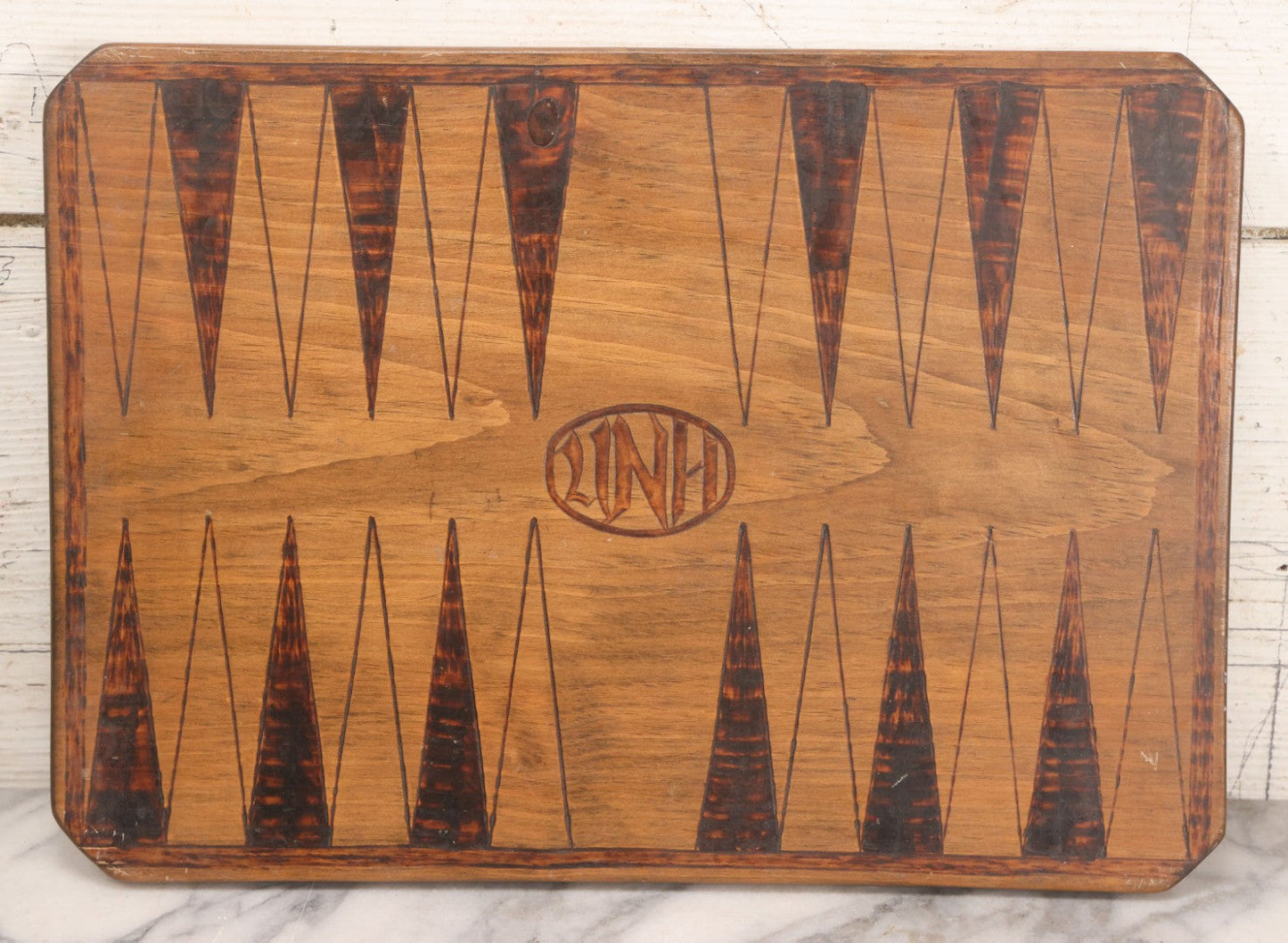 Lot 028 - Vintage University Of New Hampshire Folk Art Pyrography Backgammon Board, 15-7/8" x 11-1/4"