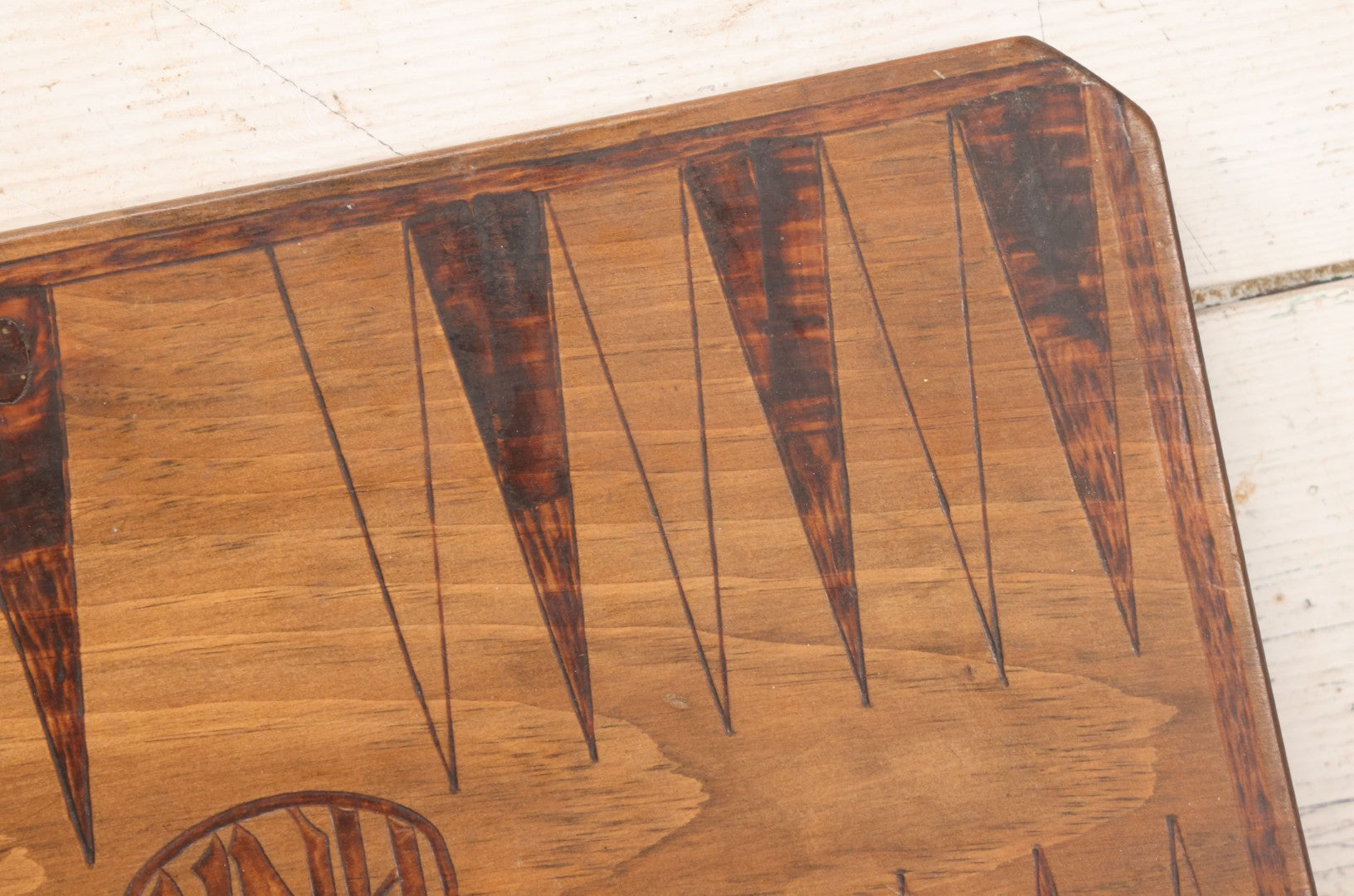 Lot 028 - Vintage University Of New Hampshire Folk Art Pyrography Backgammon Board, 15-7/8" x 11-1/4"