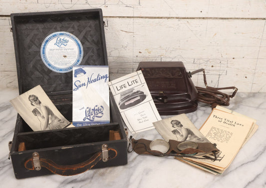 Lot 065 - Vintage Life Lite Model A Ultra-Violet Home Lamp “Quack Medicine” Kit In Carrying Case, Bakelite Construction, Ultra-Violet Home Products Inc., Los Angeles, California, With Ephemera And Manuals, Circa 1930s